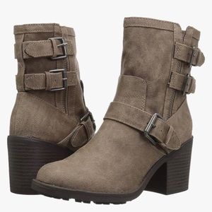 Like new Prayer boots in Doe colour, Fergie Fergalicious fall autumn moto